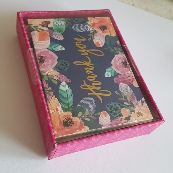 2/26$ 32 pcs Thank You Cards & Designer Clementine Design - Picture 5 of 10